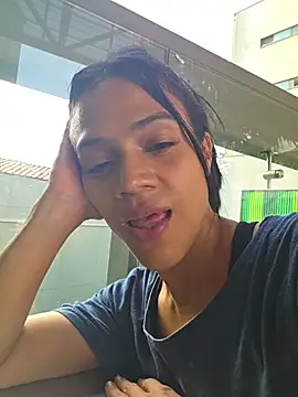 Snapshot of Deisy_Torres chatting on 06.25.26 Deisy Torres online show from 06.25.26