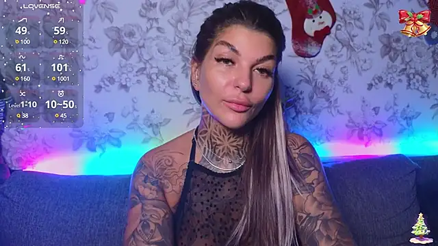Snapshot of tattooedBabyy chatting on 12.14.24 tattooedBabyy online show from 12.14.24