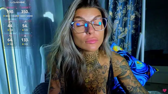 tattooedBabyy online show from 11.06.25