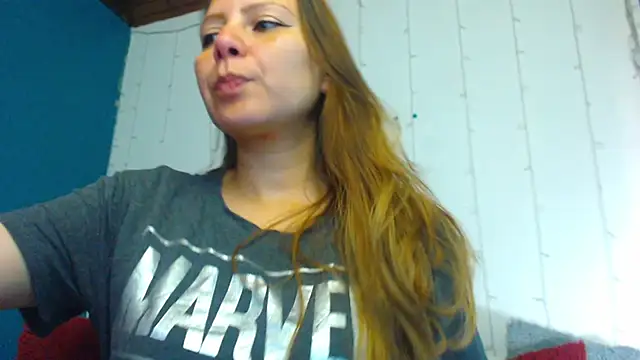 Snapshot of camila_delarosa chatting on 01.14.25 camila delarosa online show from 01.14.25
