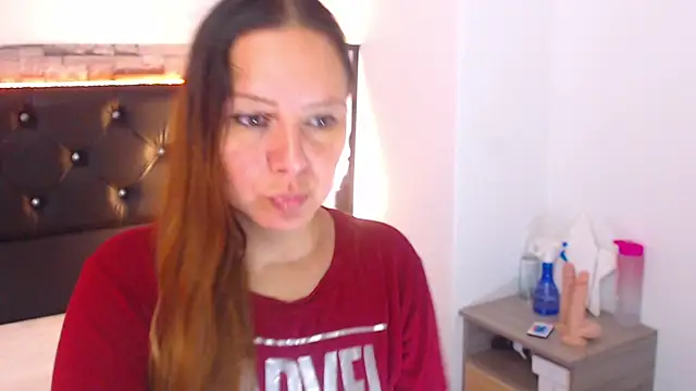 Snapshot of camila_delarosa chatting on 03.17.25 camila delarosa online show from 03.17.25