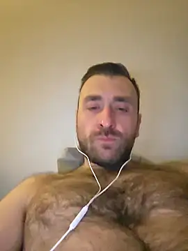 Snapshot of TIGERRR86 chatting on 04.01.26 TIGERRR86 online show from 04.01.26