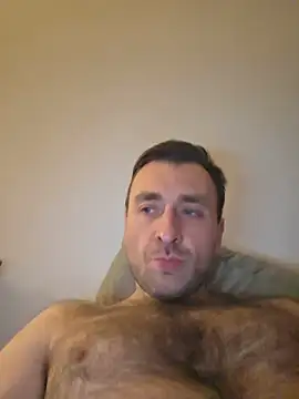 Snapshot of TIGERRR86 chatting on 05.13.26 TIGERRR86 online show from 05.13.26