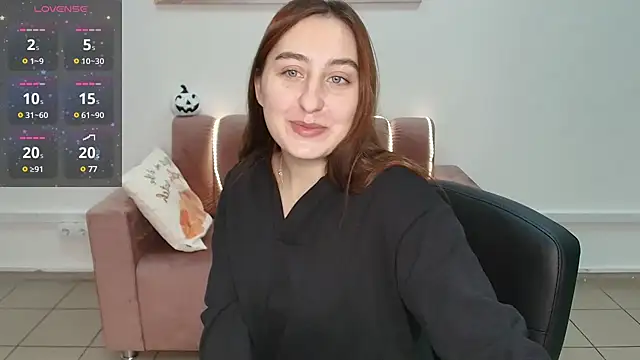 Snapshot of ElmiraPowers chatting on 12.02.24 ElmiraPowers online show from 12.02.24