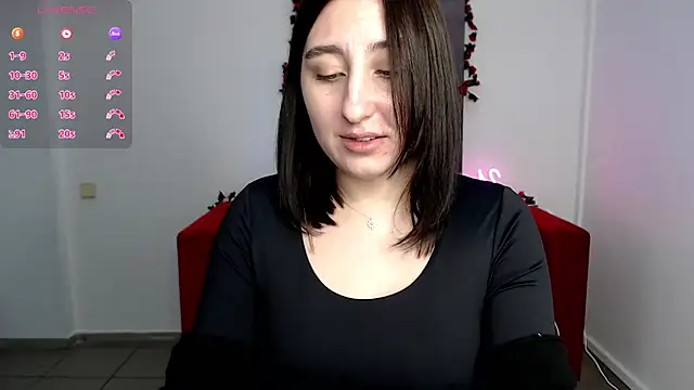 Snapshot of ElmiraPowers chatting on 12.04.24 ElmiraPowers online show from 12.04.24
