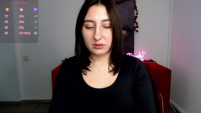 Snapshot of ElmiraPowers chatting on 12.04.24 ElmiraPowers online show from 12.04.24