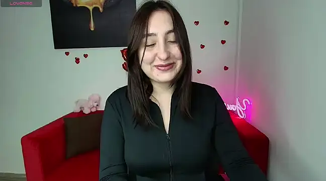 Snapshot of ElmiraPowers chatting on 03.17.25 ElmiraPowers online show from 03.17.25