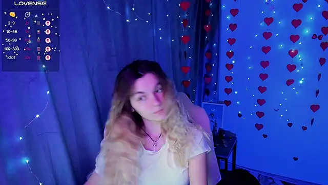 Snapshot of Sweet_me_ chatting on 03.02.26 Sweet me online show from 03.02.26