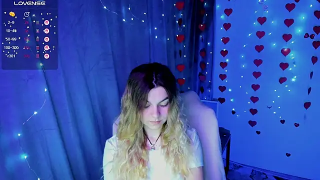 Snapshot of Sweet_me_ chatting on 03.02.26 Sweet me online show from 03.02.26