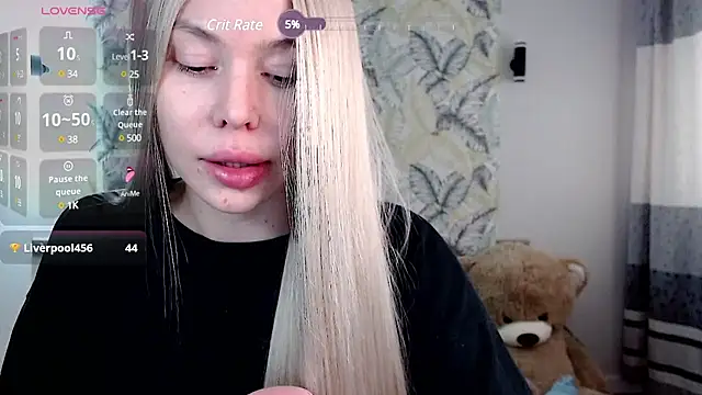 Snapshot of Marmalade_Fox chatting on 03.16.25 Marmalade Fox online show from 03.16.25