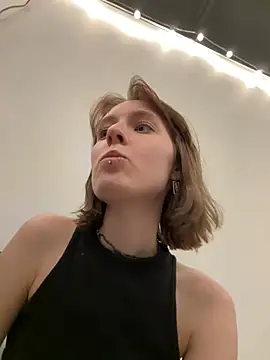 Crayzy Luv online show from 12.24.24