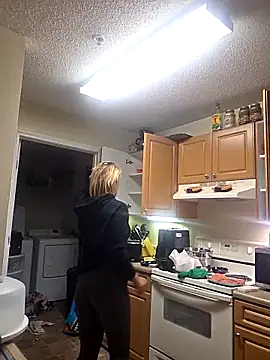 Snapshot of Dixiefaye_Pika chatting on 04.06.26 Dixiefaye Pika online show from 04.06.26