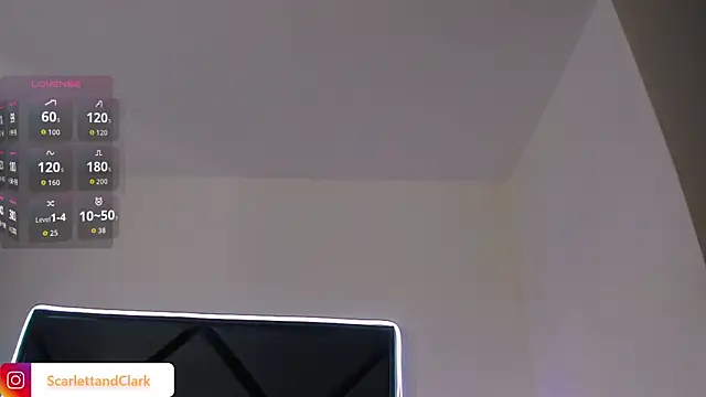 ScarlettAndClark online show from 10.27.25