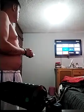 Carlos16628 online show from 10.27.25