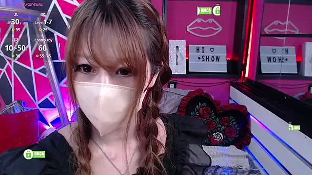Snapshot of Lion_______ chatting on 03.14.25 Lion        online show from 03.14.25