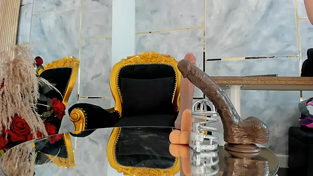 SaraFerrera online show from 10.25.25