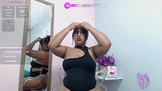 Snapshot of AichaBrown chatting on 02.26.25 AichaBrown online show from 02.26.25