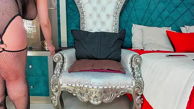 Snapshot of Janna_Rousse_ chatting on 11.12.25 Janna Rousse online show from 11.12.25