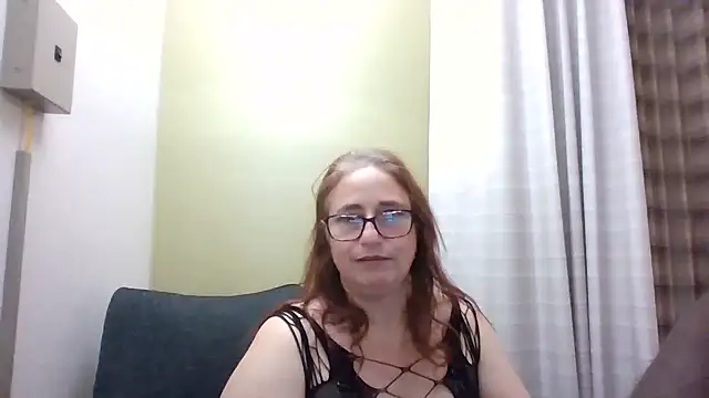 Snapshot of ImTheRealDLW chatting on 01.09.25 ImTheRealDLW online show from 01.09.25