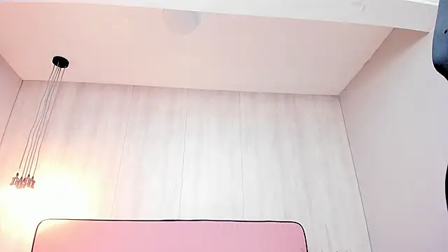 Snapshot of ShairaCoxx chatting on 01.24.25 ShairaCoxx online show from 01.24.25
