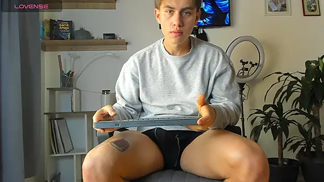 manucute 23  online show from 12.16.25