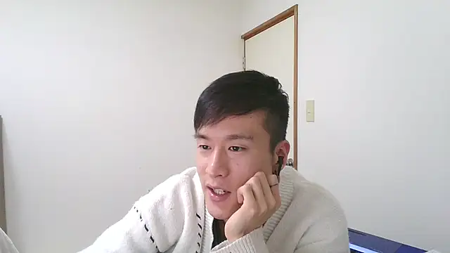 Snapshot of IroManager chatting on 12.08.24 IroManager online show from 12.08.24
