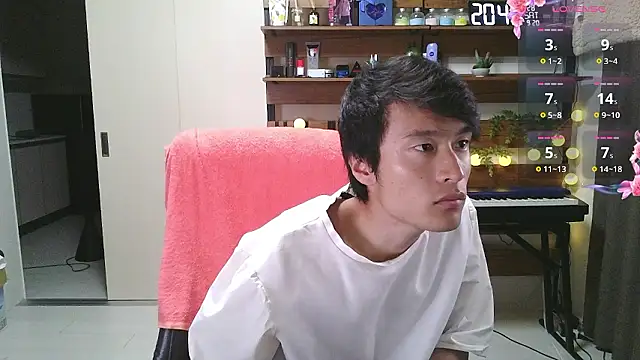 Snapshot of IroManager chatting on 09.20.25 IroManager online show from 09.20.25