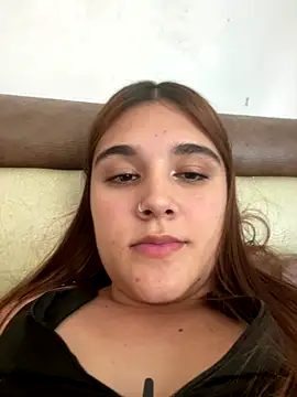 Snapshot of Magic-Smilee chatting on 10.14.25 Magic-Smilee online show from 10.14.25