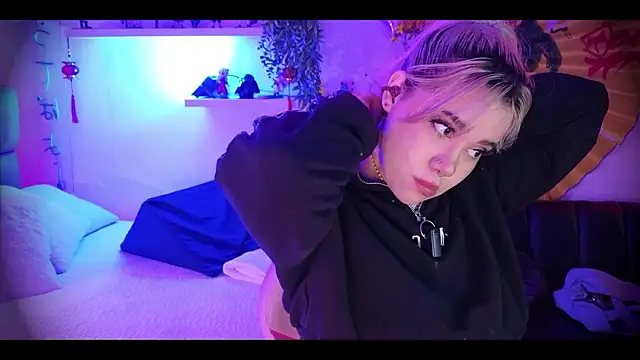 albaismynameX online show from 02.26.26