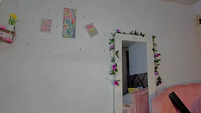 MirandaRoxx online show from 01.07.26