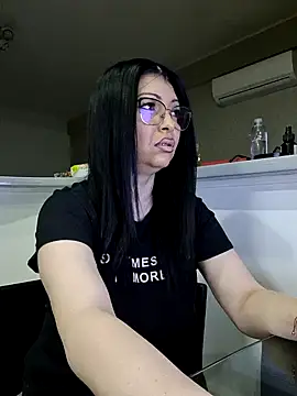 Milf Abigail online show from 03.18.25