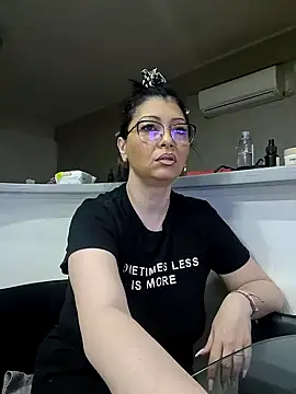 Milf Abigail online show from 03.21.25