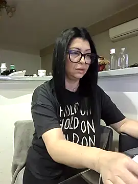 Milf Abigail online show from 10.20.25