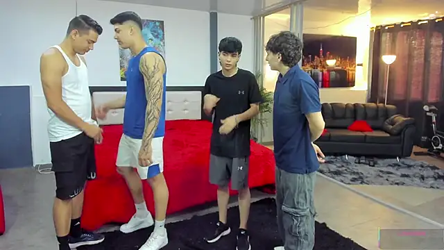 Snapshot of badguyss_bisex chatting on 02.27.26 badguyss bisex online show from 02.27.26