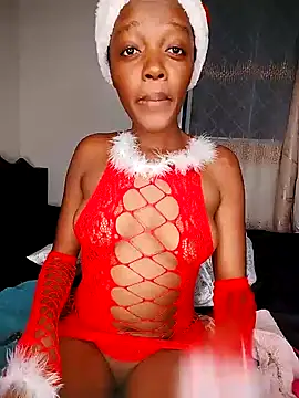 Snapshot of Bella_kiki chatting on 12.25.24 Bella kiki online show from 12.25.24