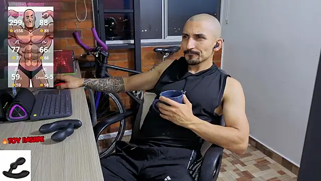 Snapshot of Marck_Muscle chatting on 06.02.26 Marck Muscle online show from 06.02.26