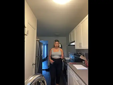 MelSaunders online show from 09.10.25