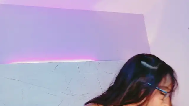 AbrilBrent online show from 09.17.25