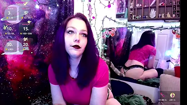 EverlyEster online show from 02.08.25