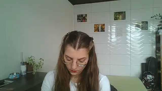 SweetyBabyDemon online show from 11.09.25