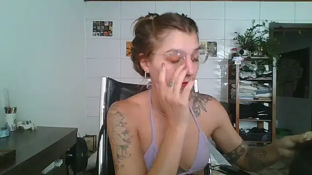 SweetyBabyDemon online show from 02.18.26