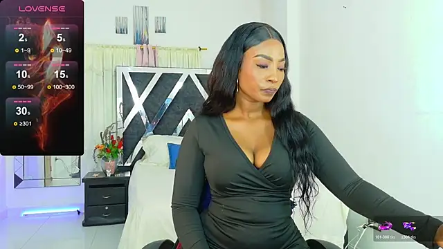Snapshot of samantha-rose2 chatting on 05.14.26 samantha-rose2 online show from 05.14.26