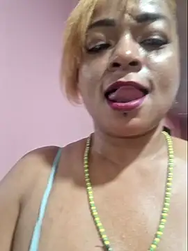 gatadeojosclaros online show from 02.06.25