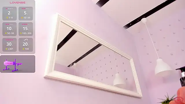 BrianaHazel online show from 10.15.25