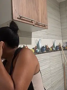 BrianaHazel online show from 12.23.25