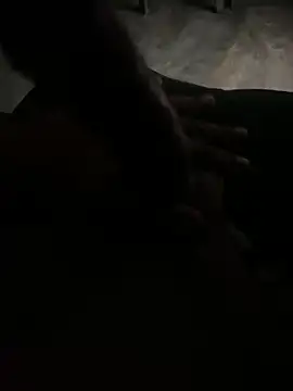 Snapshot of Gvngdvbbs chatting on 11.15.25 Gvngdvbbs online show from 11.15.25