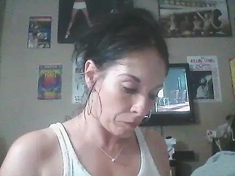 gorgeous11 online show from 02.23.25