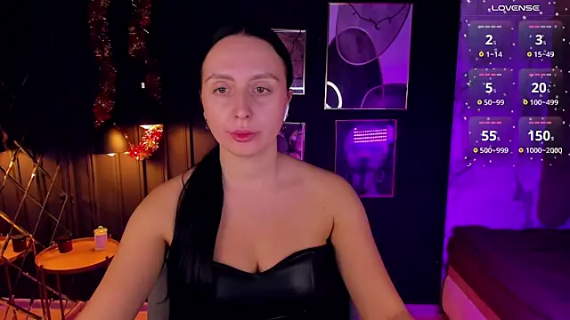 Christy Calypso online show from 12.31.24