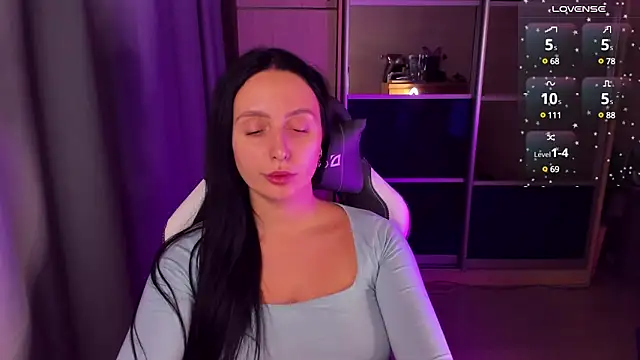 Christy Calypso online show from 01.04.25