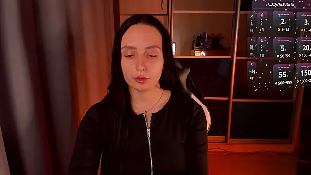 Christy Calypso online show from 02.12.25